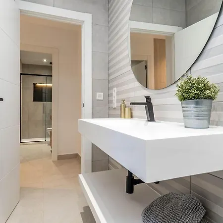 Pie De La Catedral Duplex Apartment Granada